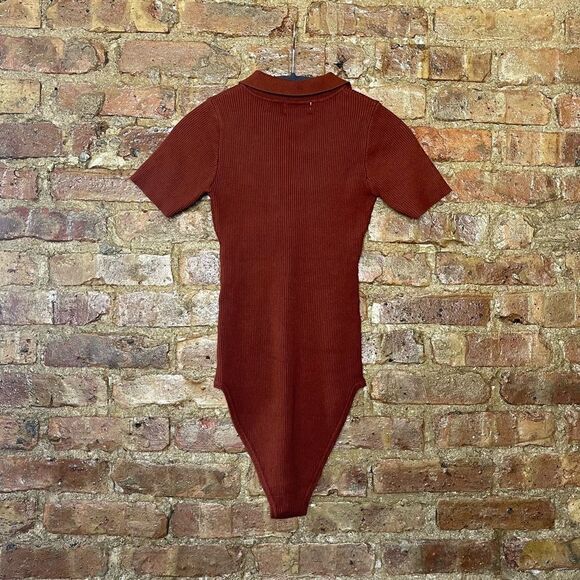 Every—Brown/Burgandy rich color. Ribbed Body Suit NWOT. Staple piece to wardrobe - Picture 2 of 4